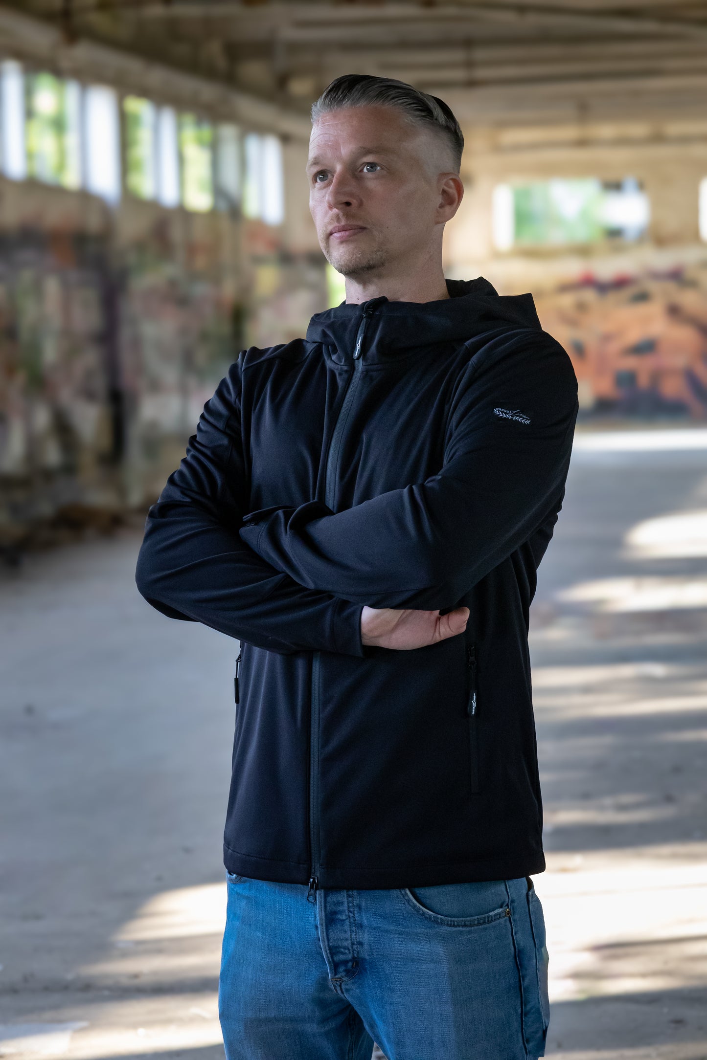 C-LINE WATER RESISTANT JACKET